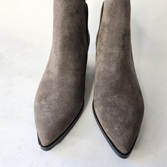Marc Fisher Ignite Point Toe Bootie Women's 6.5M Gray Suede Ankle Boot - Picture 3 of 9